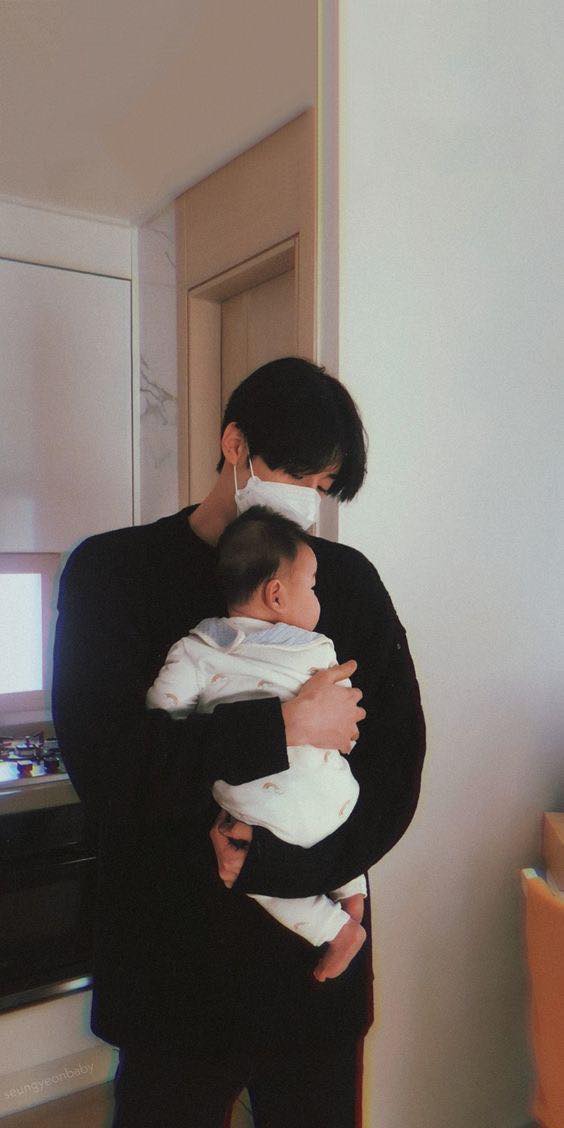 Em Không Còn Một Mình Nữa